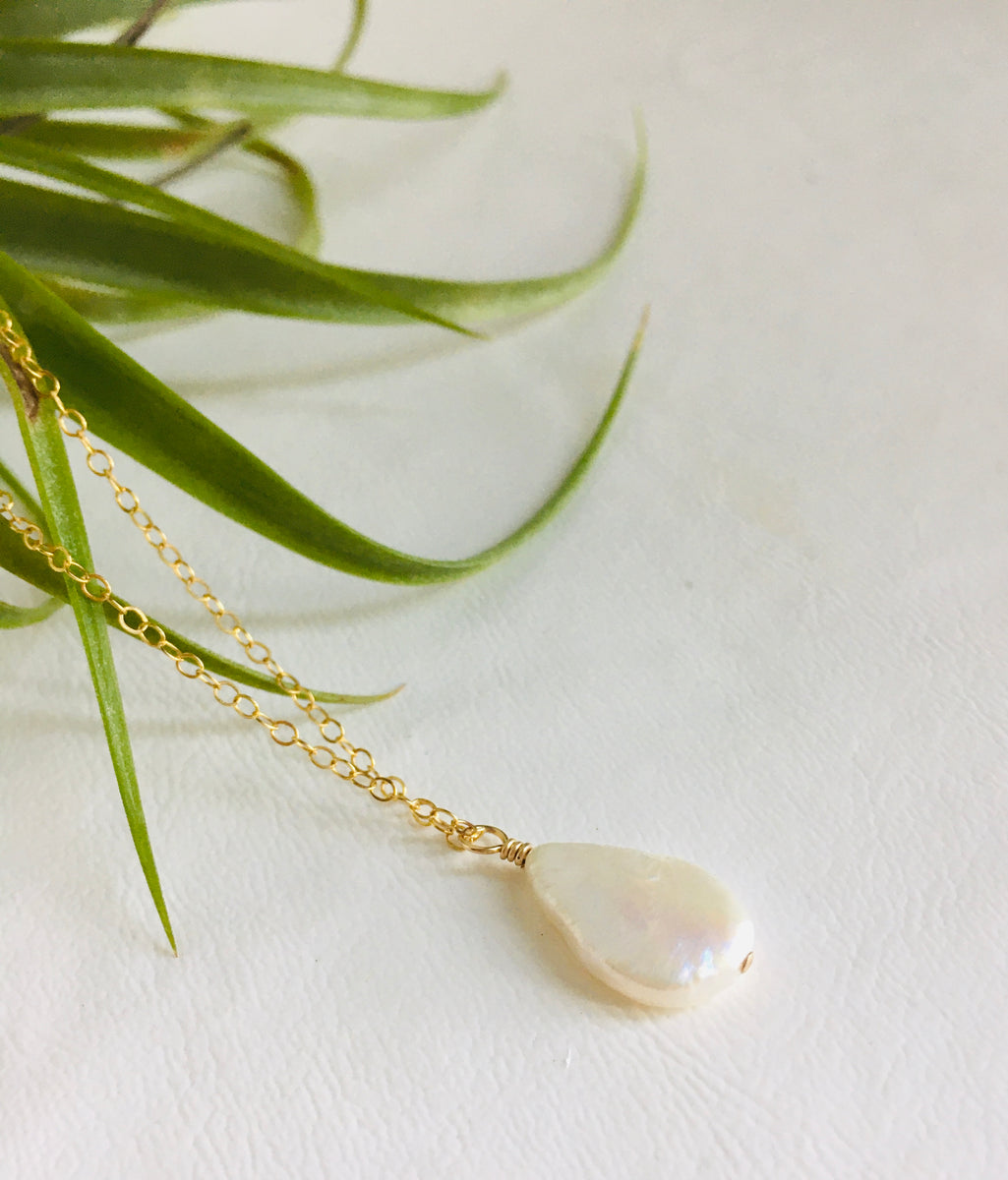 リュイ　パールネックレス　Rain drop White Pearl Raindrop Necklace – NolaShopHawaii